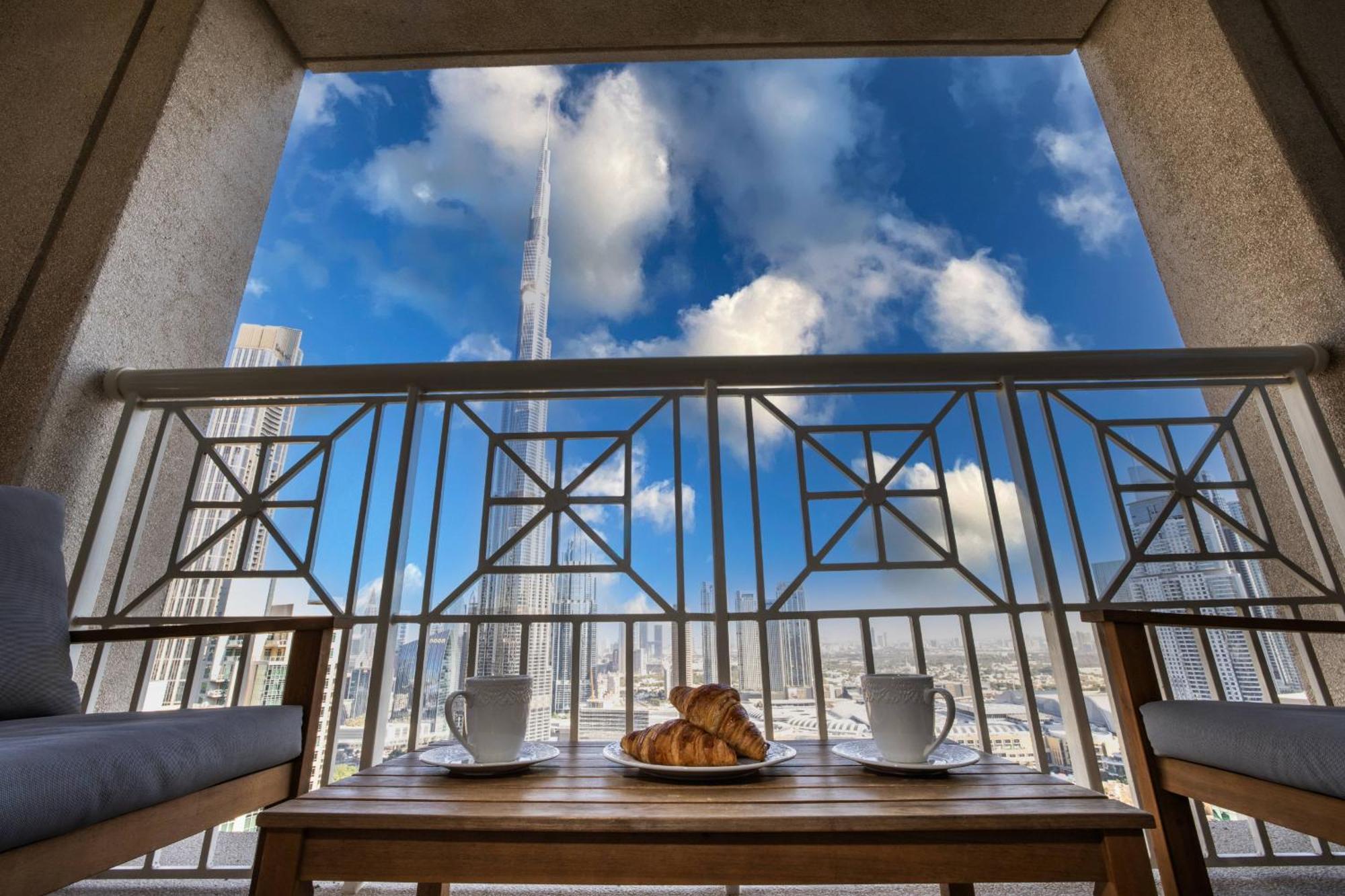 Signature Burj Khalifa View Residence Dubai Exterior photo